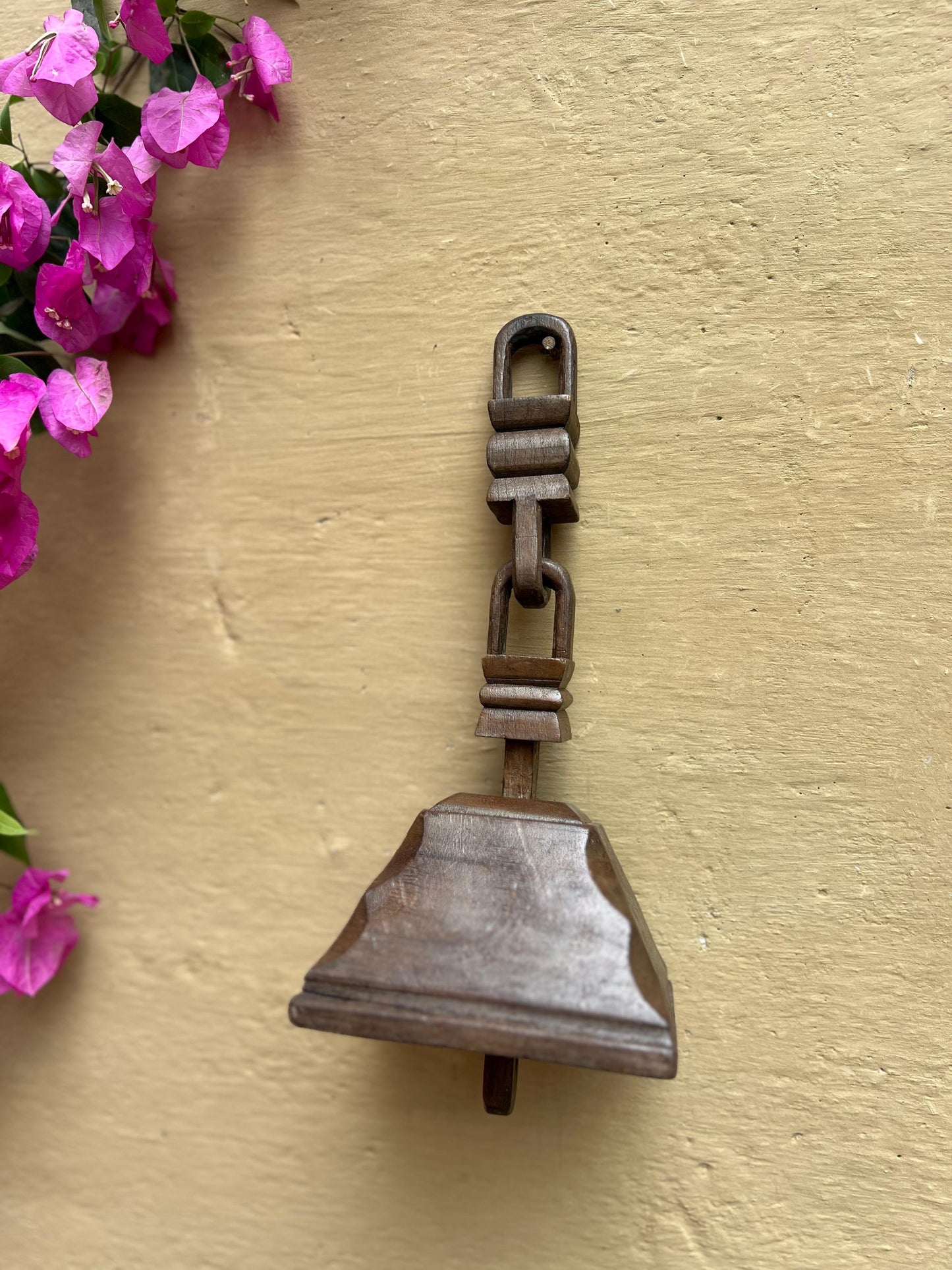 Vintage Wood Carved Bell ￼