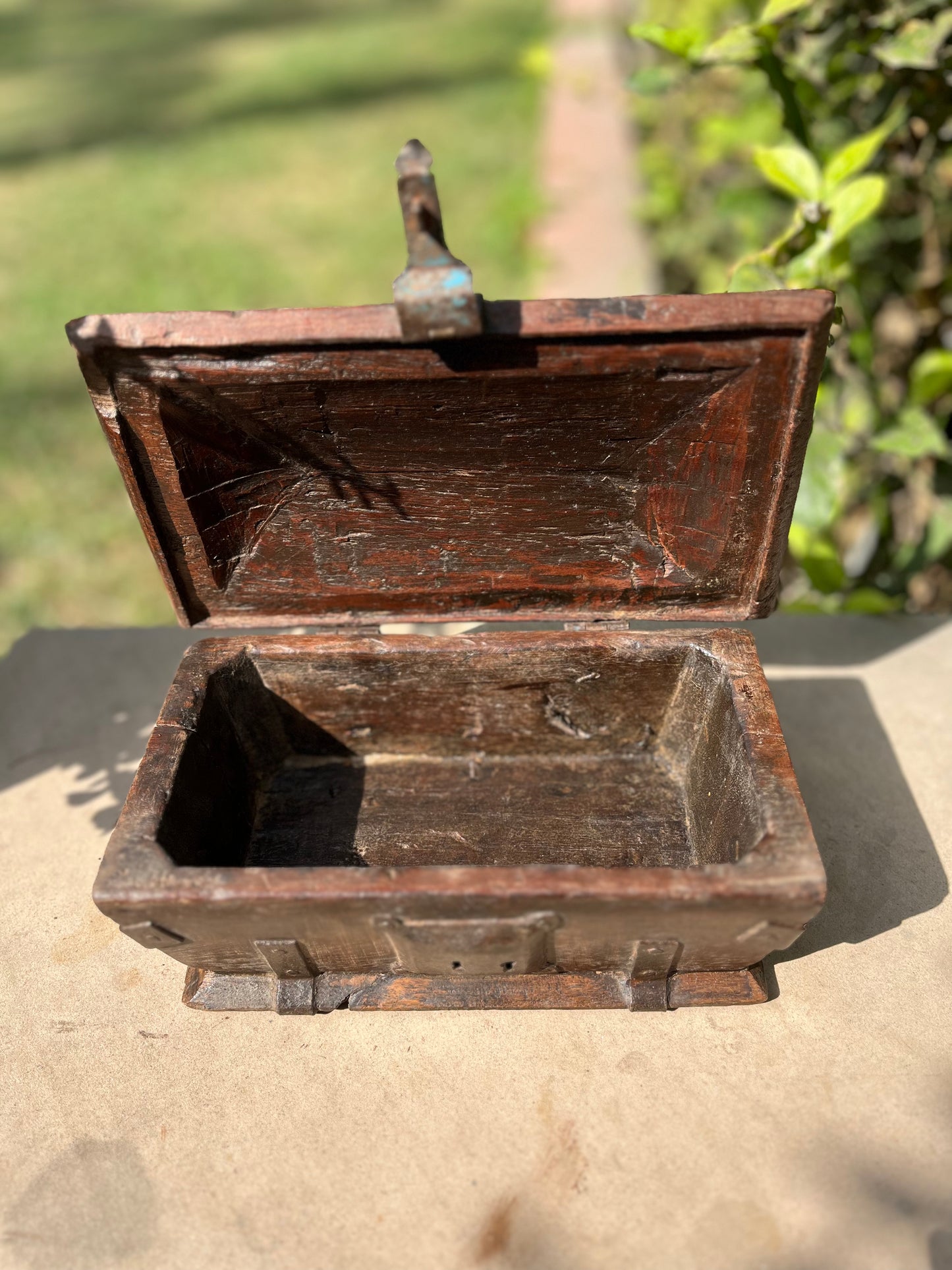 Vintage Wooden Iron Patti Box