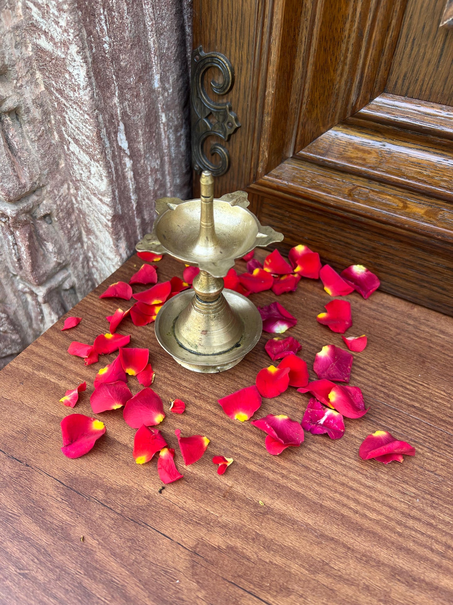 Brass Divine Lamp