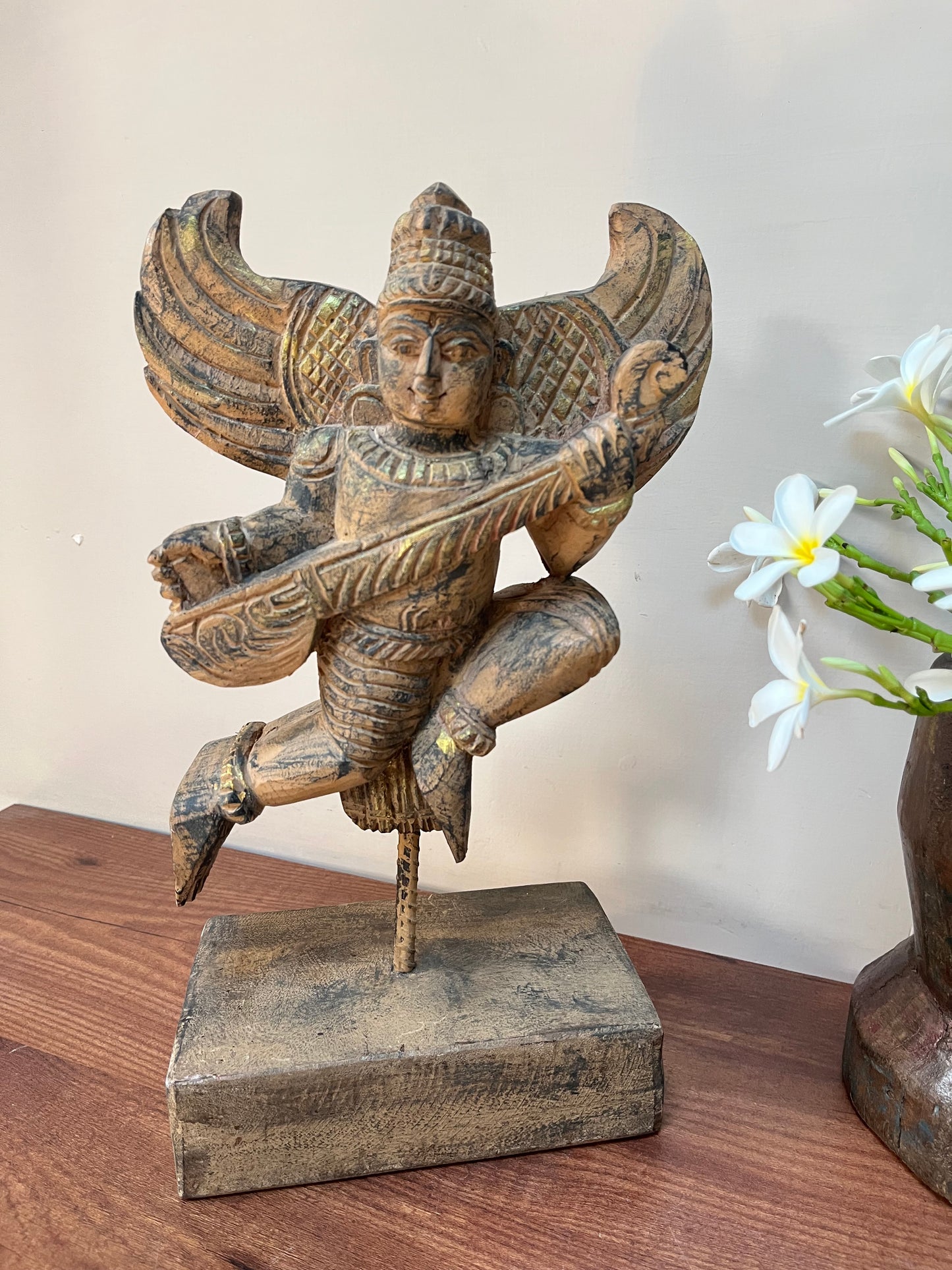 Angel Decorative Figurine