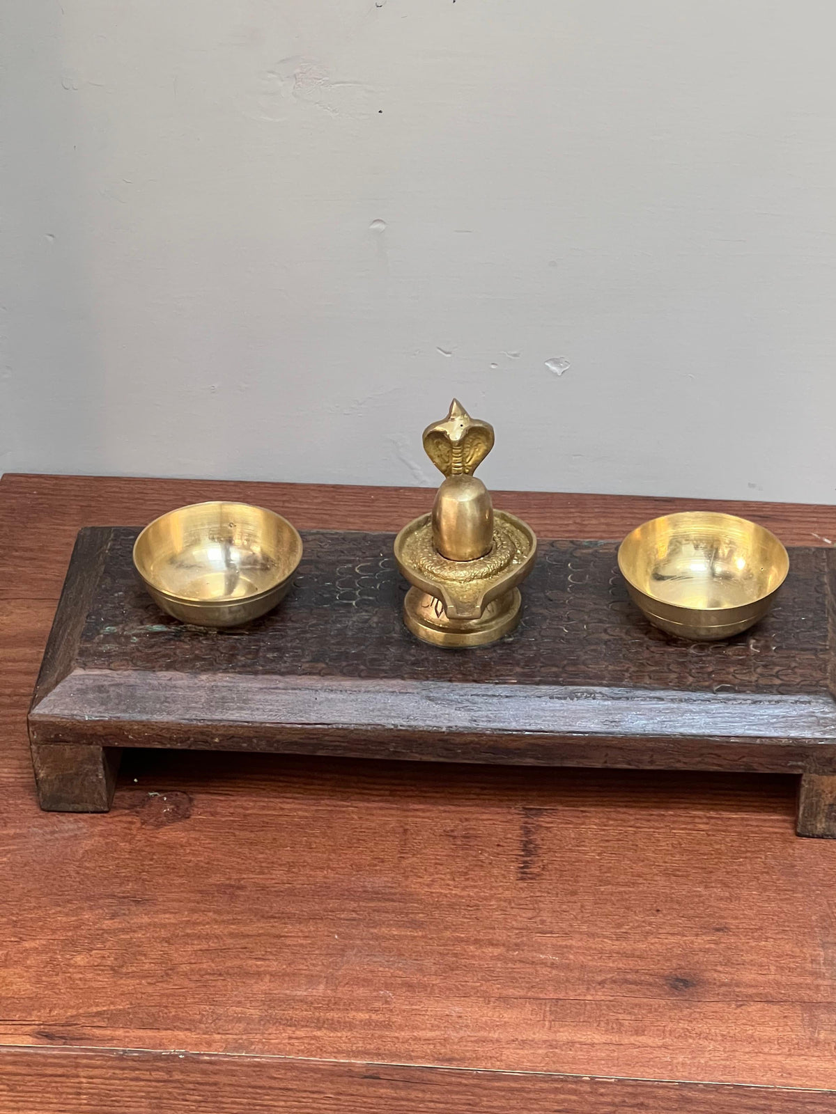 Wooden Shivling With Diya