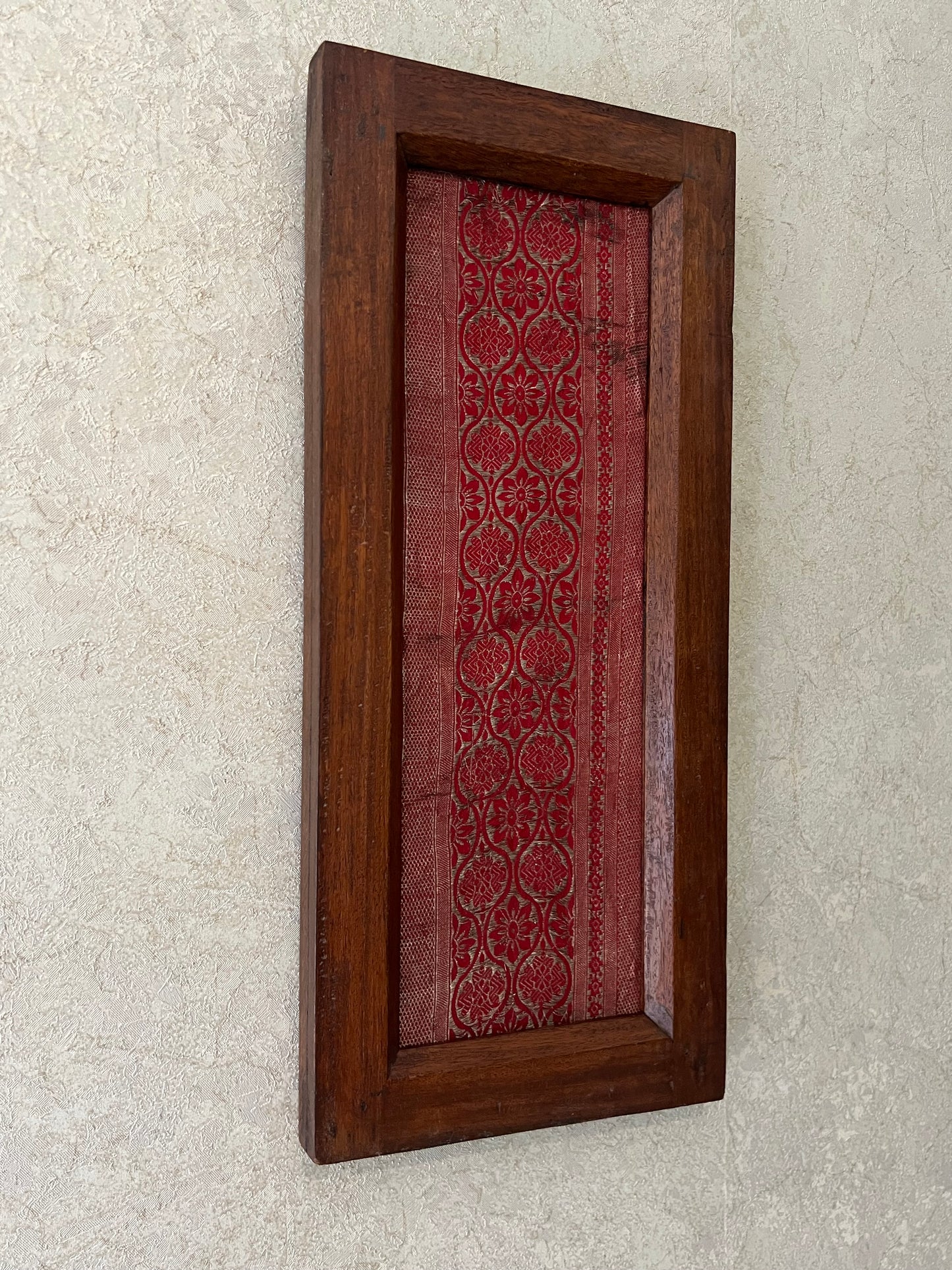 Old Saree Frame