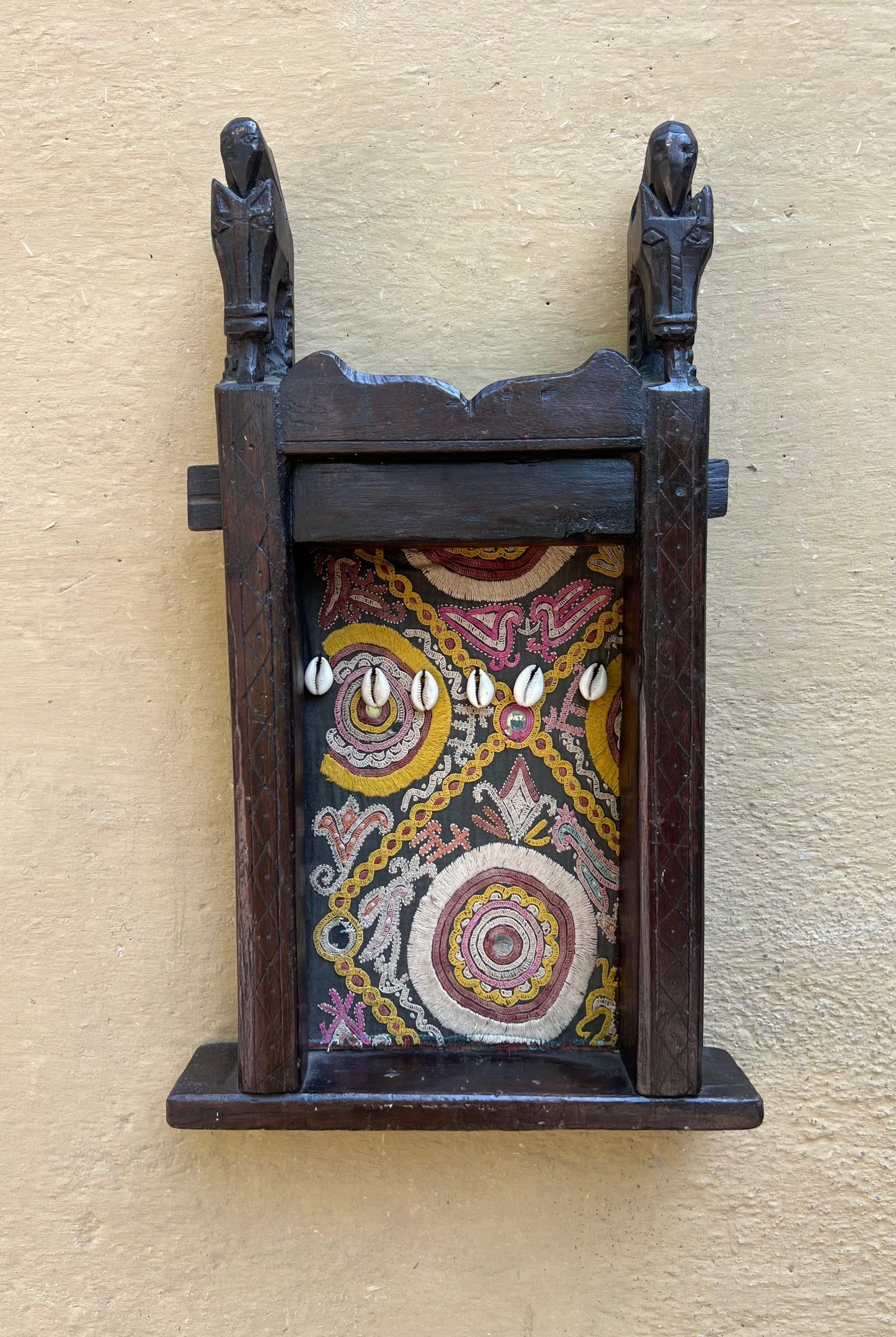 Wood Vintage Clothe Frame