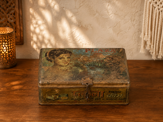Vintage Iron Box