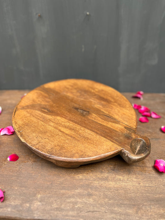 Vintage Distressed Round Chopping Board