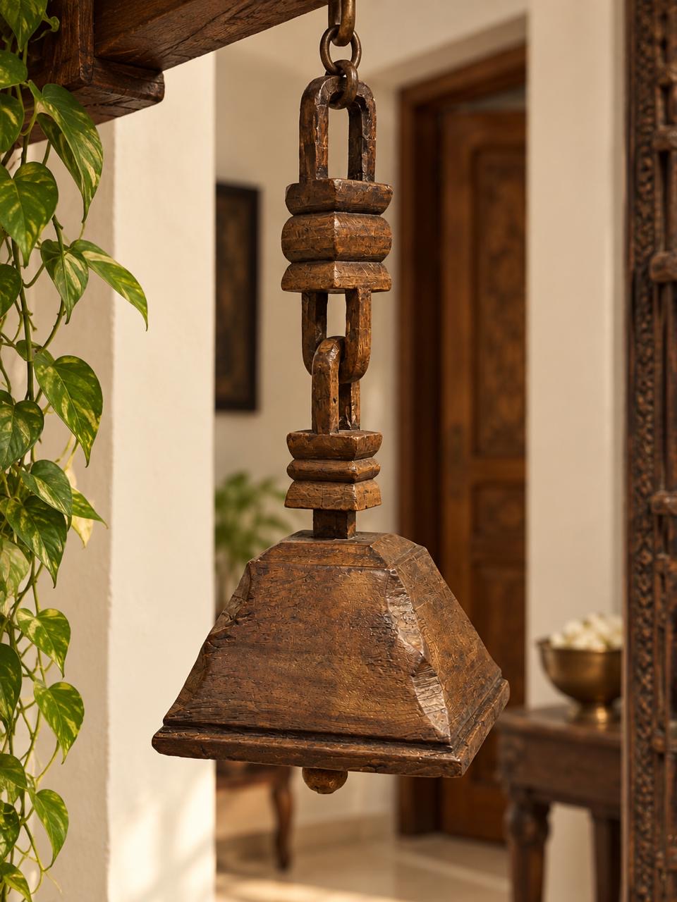 Vintage Wood Carved Bell ￼