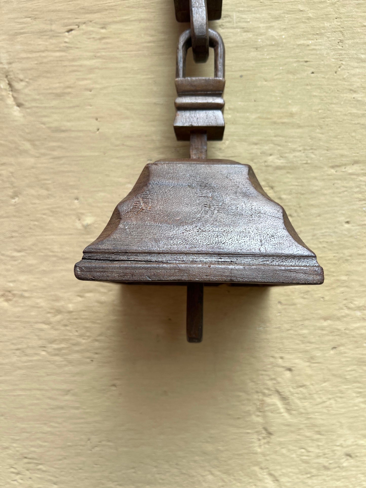 Vintage Wood Carved Bell ￼