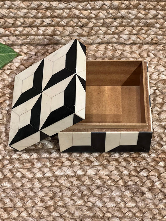 Square Bone Box ￼