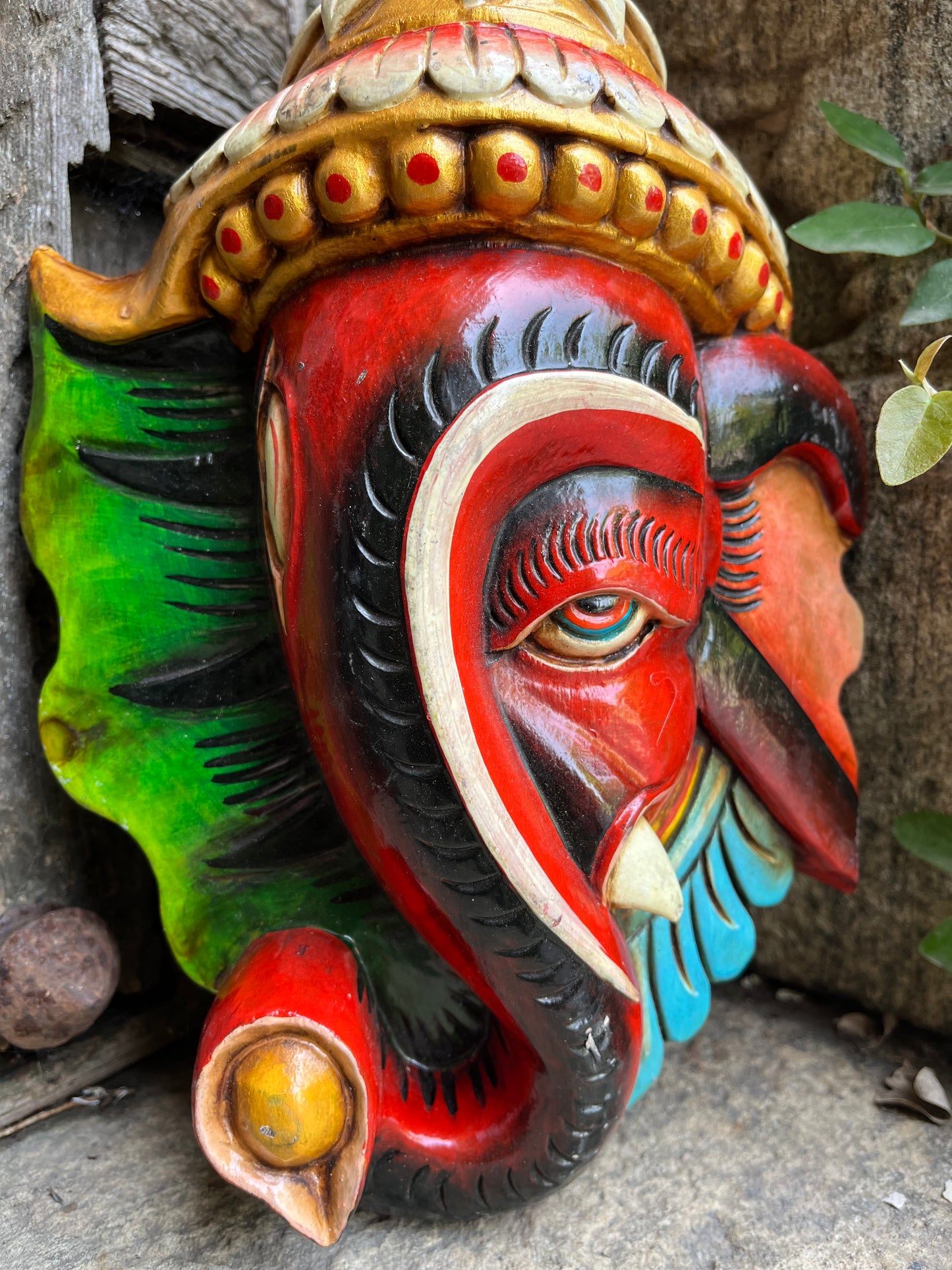 Wood Lord Leaf Ganesha Colour Mask