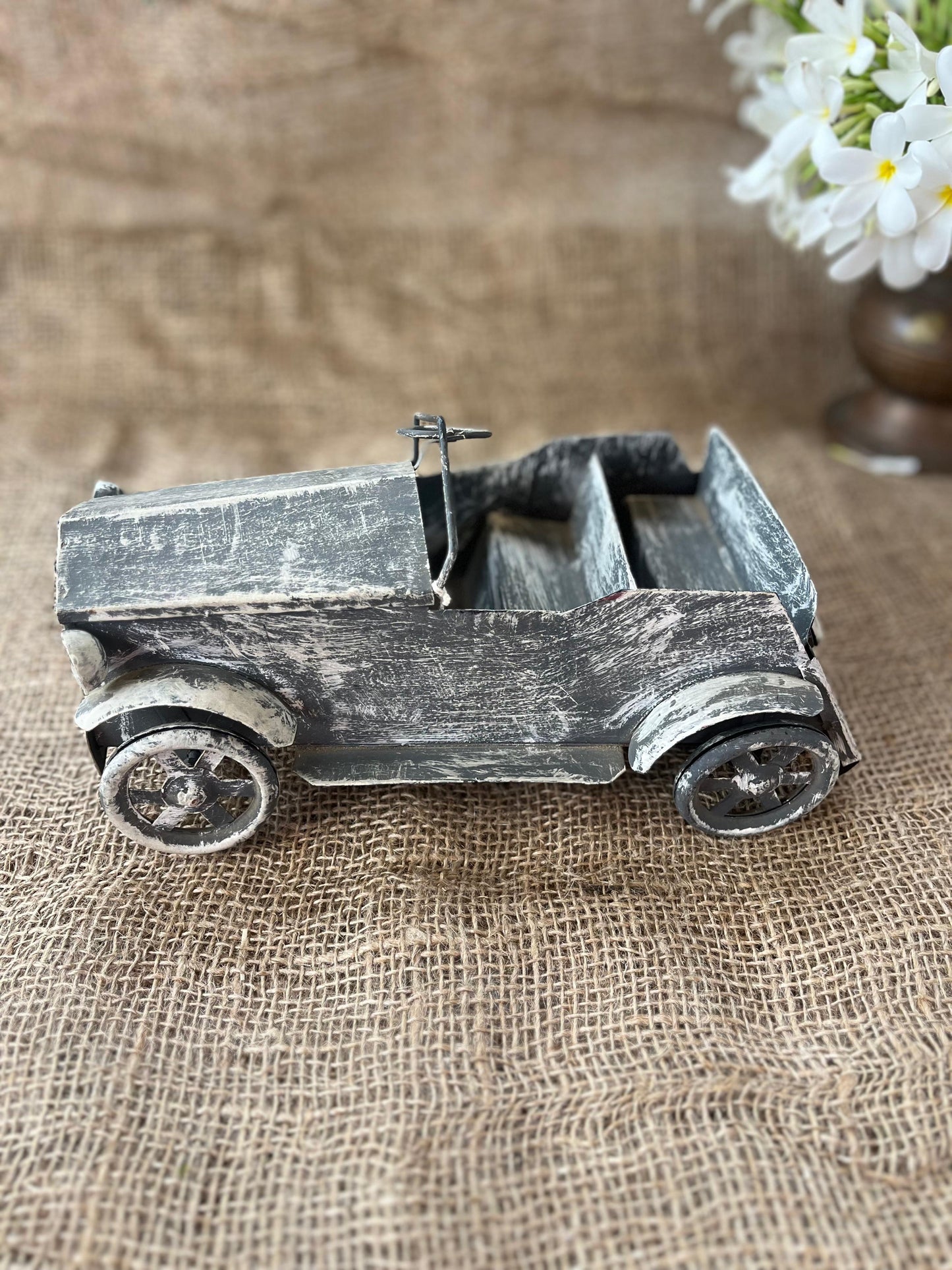 Metal Jeep