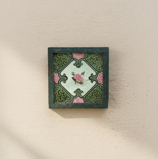 Old Tile Frame