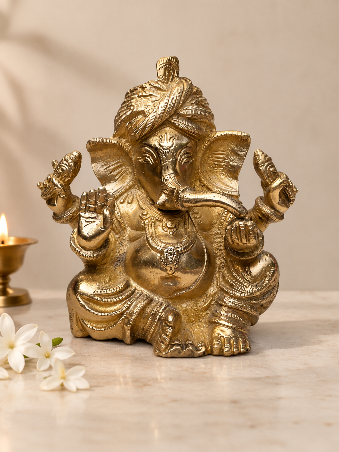 Divine Brass Pagdi Ganesha ￼