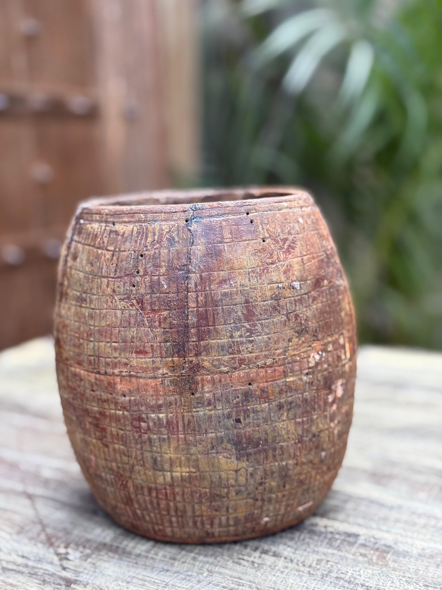 Round Rusty Flower Pot