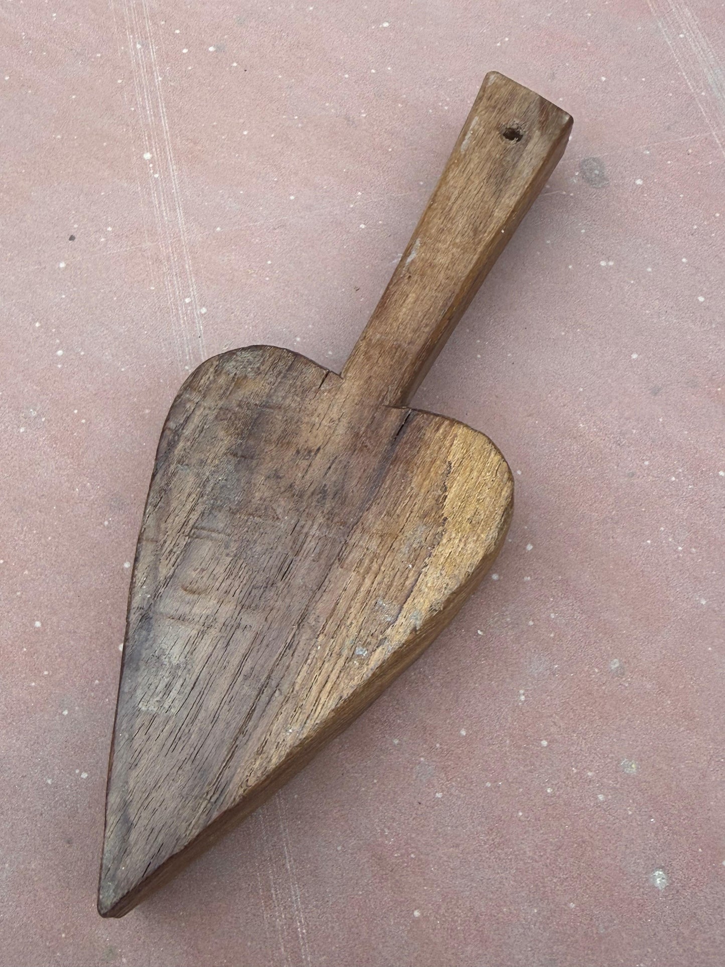 Wooden Pan Shape Mould ￼
