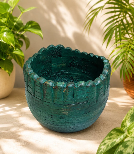 Wooden Flower Planter ￼