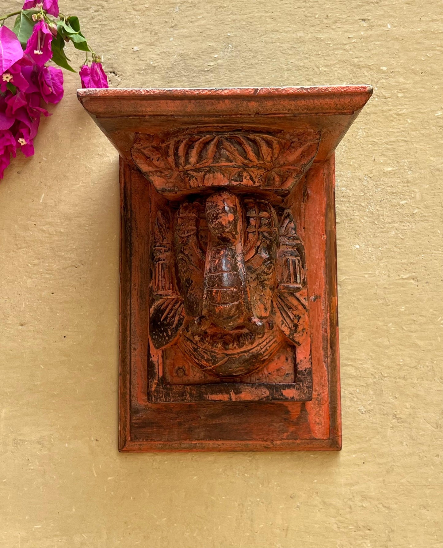 Wooden Elephant Bracket ￼