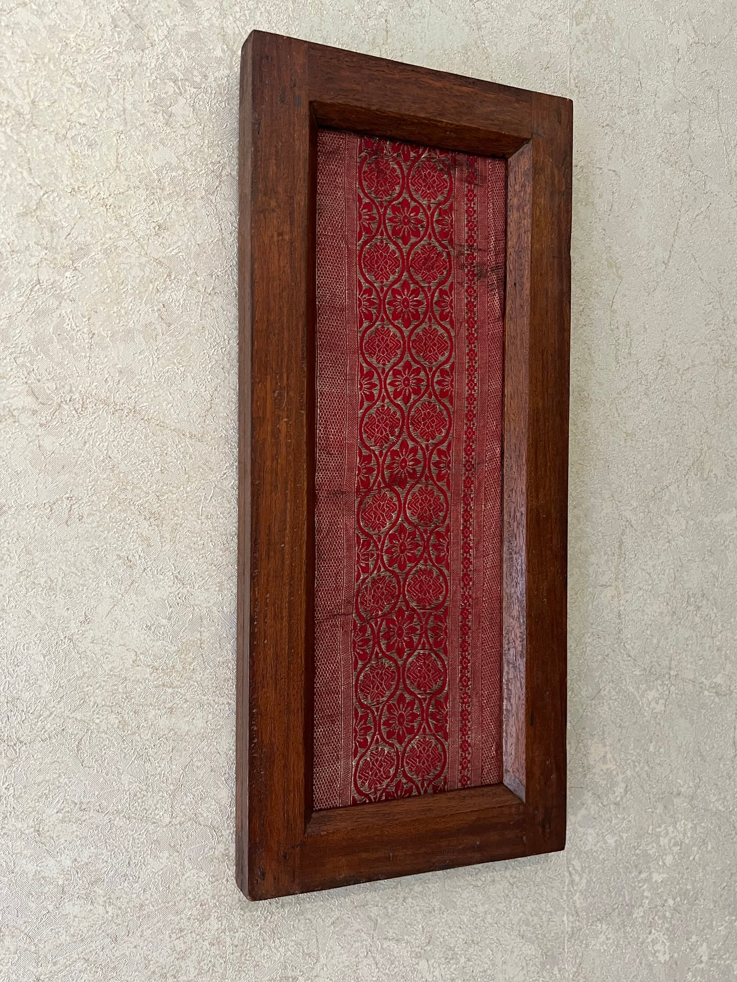 Old Saree Frame