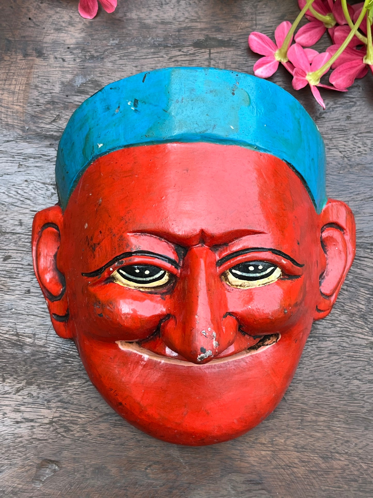 Wood Munim Mask Red