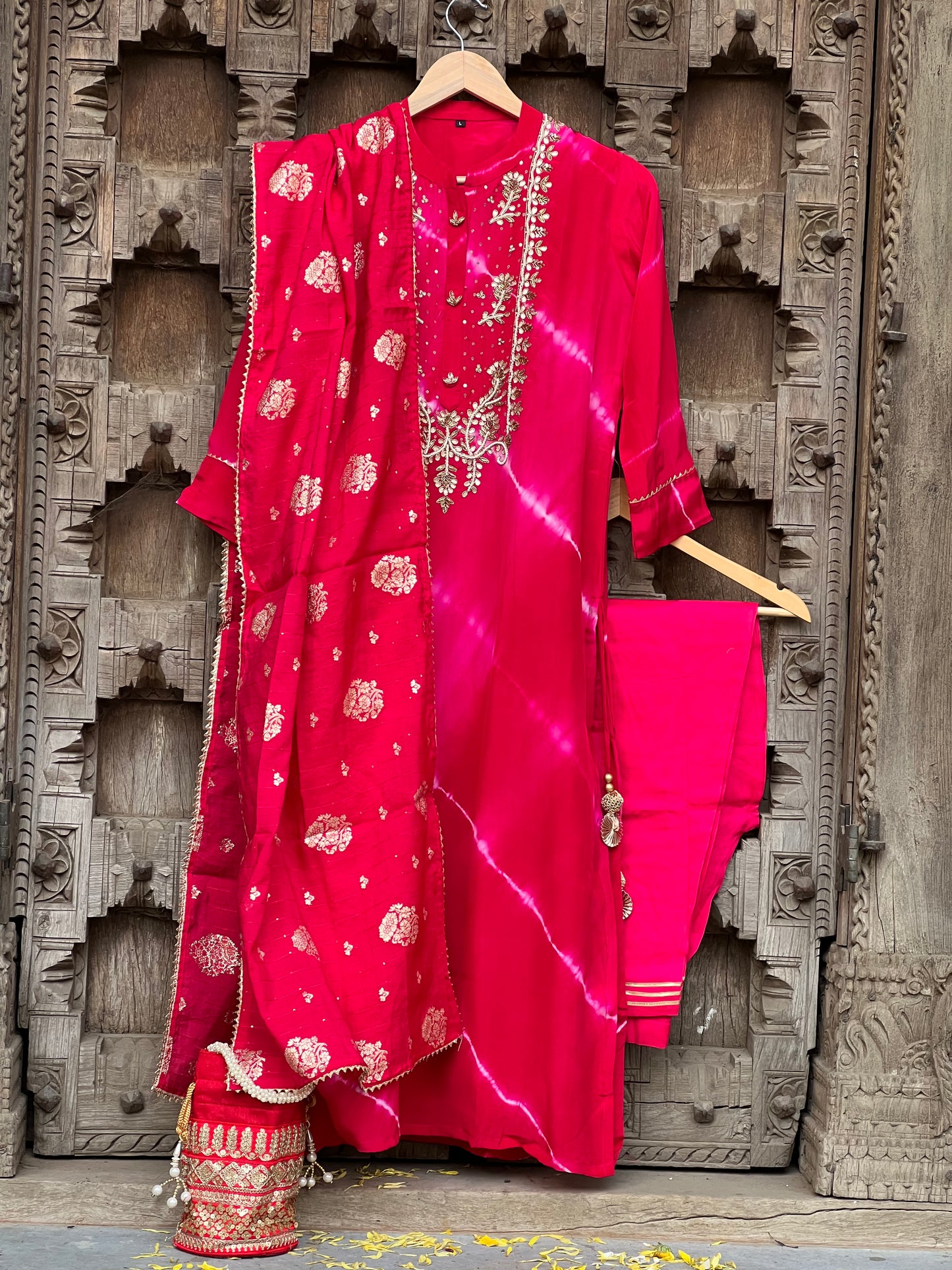 Pure silk pink Lehariya suit