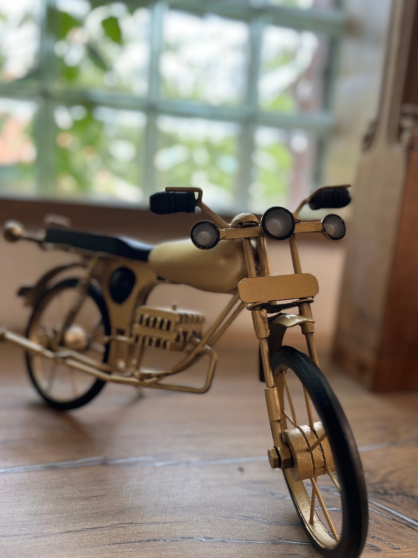 Metal Handmade Motor Bike